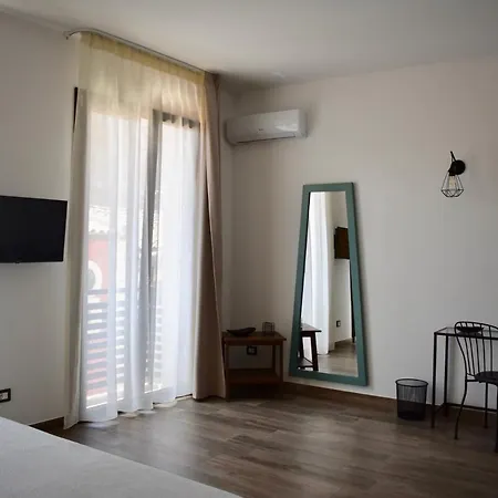 Domus Solis 게스트하우스